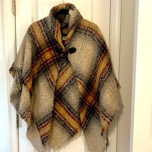 One size fits all knit poncho
